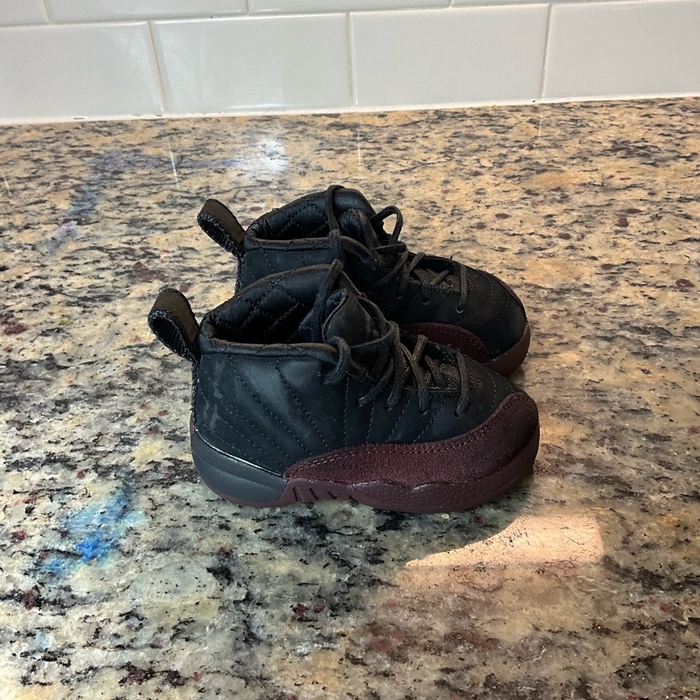Air Jordan 12 Retro A Ma Maniere (TD) Size 5c  Black Burgundy - Picture 2 of 5